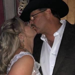 Meet your Posher, Candace